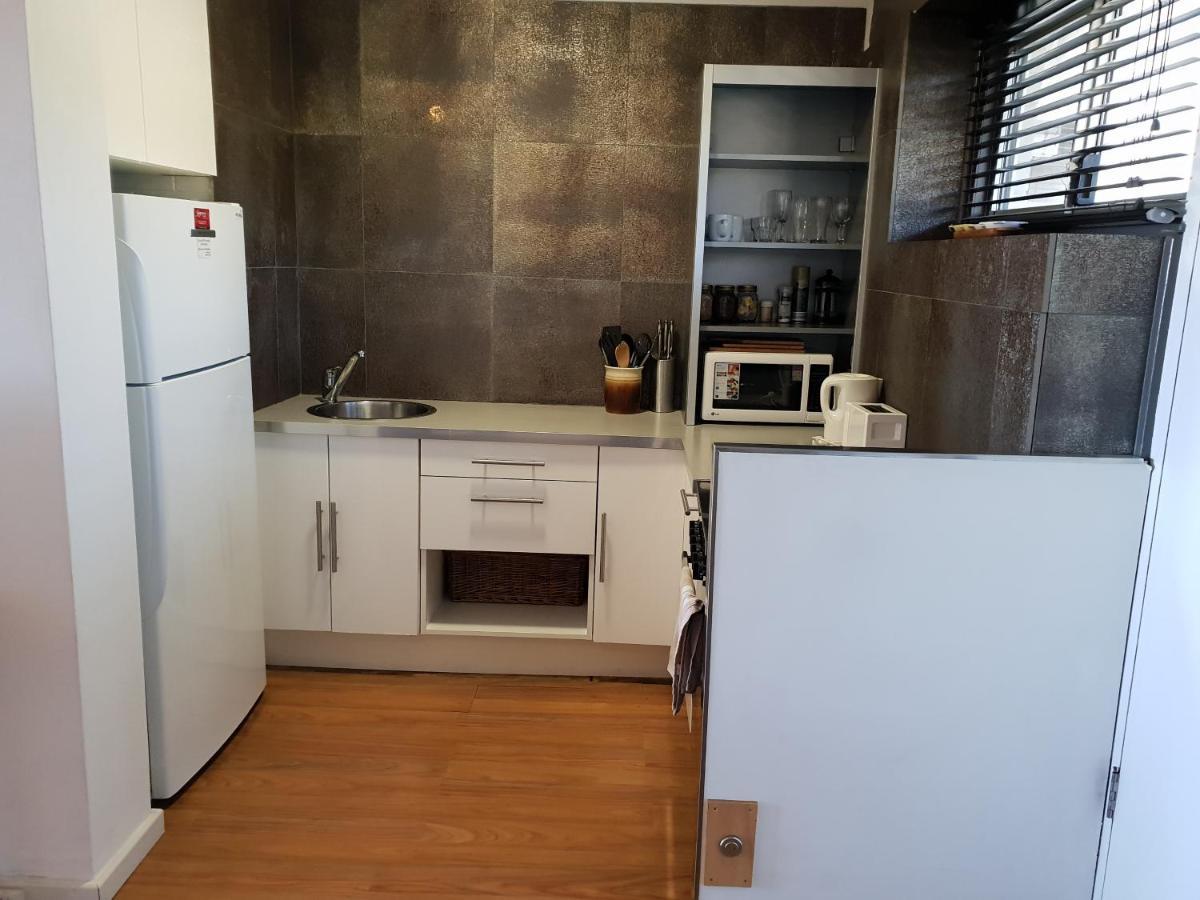 Studio 204 With Harbour, Ocean And Sunset Views From The Balcony Fremantle Exterior foto