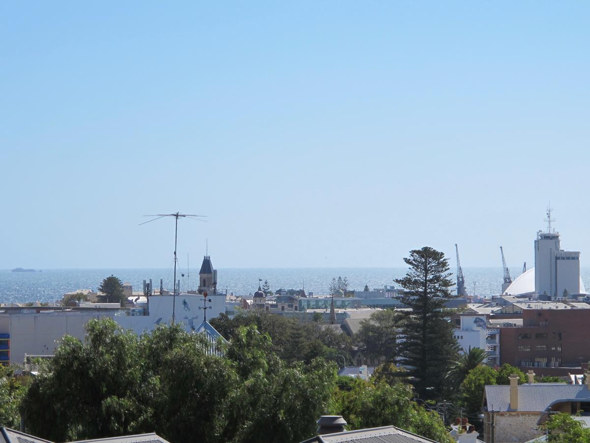 Studio 204 With Harbour, Ocean And Sunset Views From The Balcony Fremantle Exterior foto